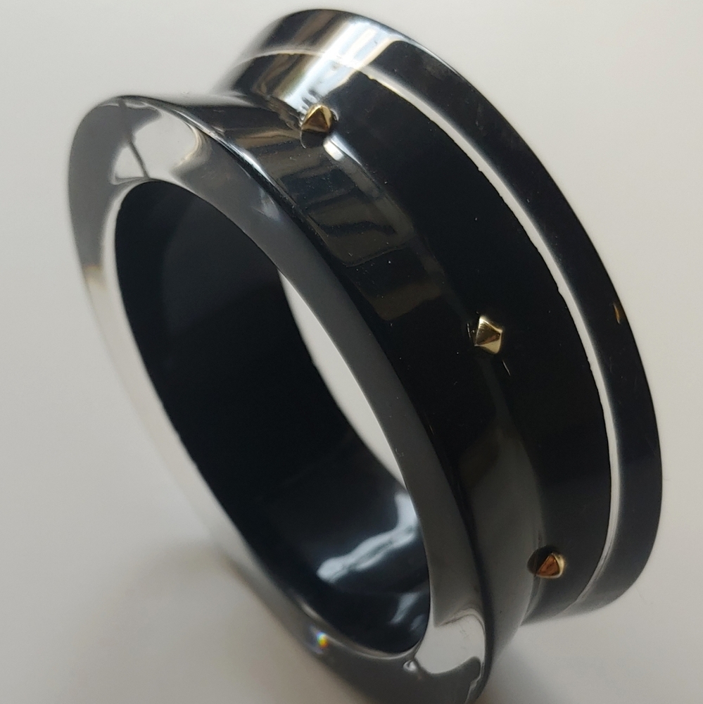 Alexis Bittar lucite bracelet